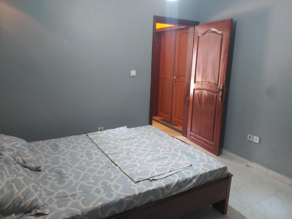 Hotel Appart B4U Yaoundé Dış mekan fotoğraf